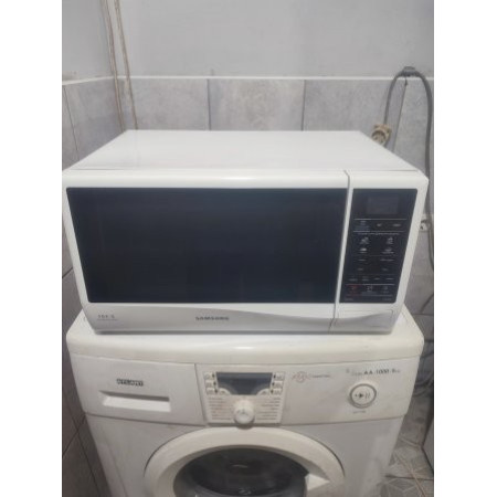 Микроволновая печь Samsung GE732KR (белая), б/у